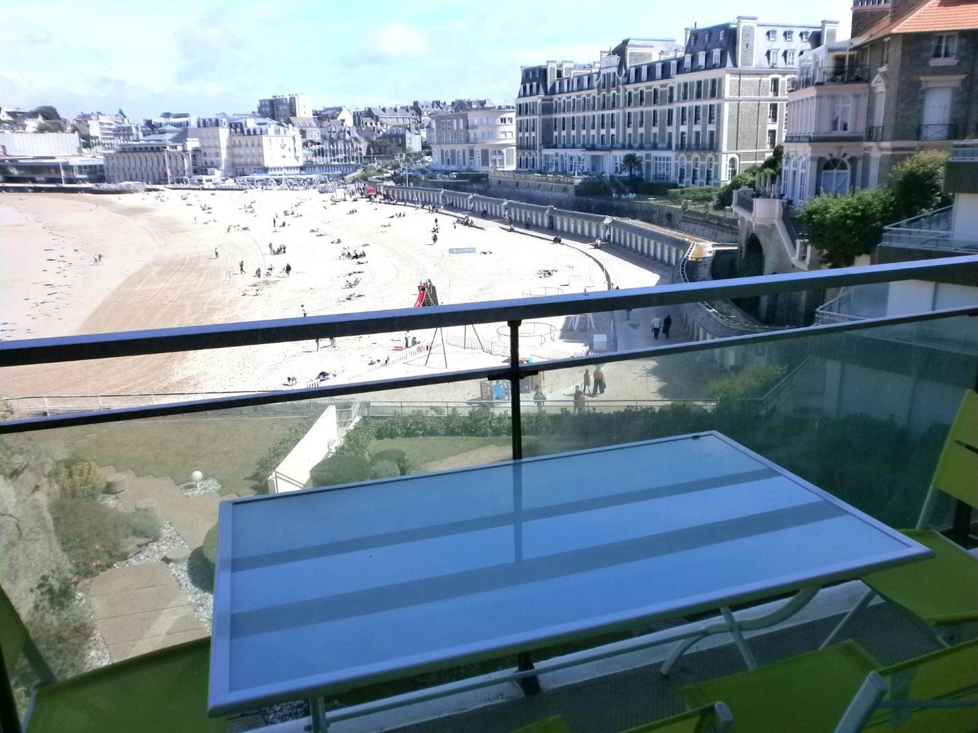 Residence Le Crystal Dinard Plage Εξωτερικό φωτογραφία